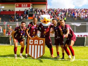 Mascote e Uniforme do CAP