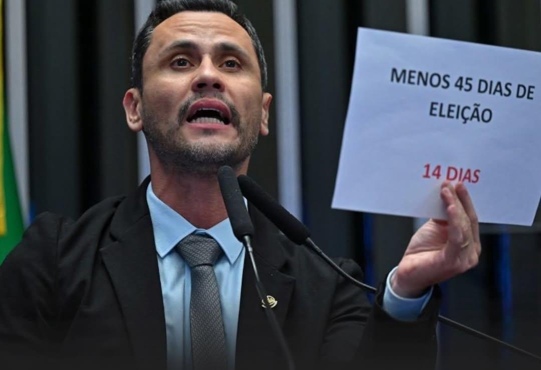 Candidatura de Cleitinho discursando no plenário do Senado