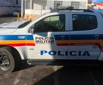Viatura da Polícia Militar de Minas Gerais em Patrocínio, ilustrando diligência ligada à busca em escritório de advocacia
