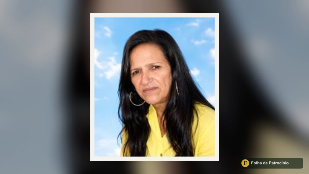 Retrato de Luciene Rocha da Silva, que morreu aos 64 anos em Patrocínio, emoldurado em homenagem