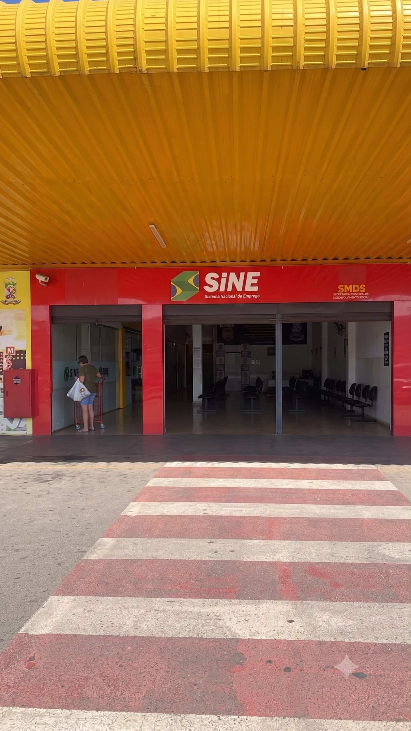 Fachada da unidade do SINE em Patrocínio, ponto de atendimento das vagas de emprego em Patrocínio