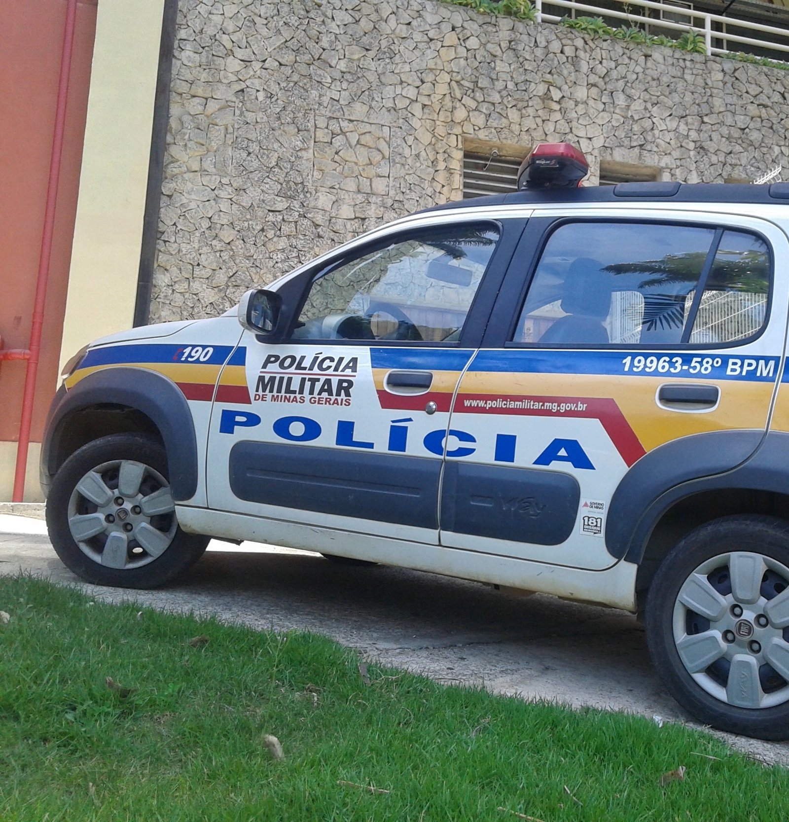 Viatura da Polícia Militar de Minas Gerais, ilustrativa da prisão por ameaça de morte em Patrocínio