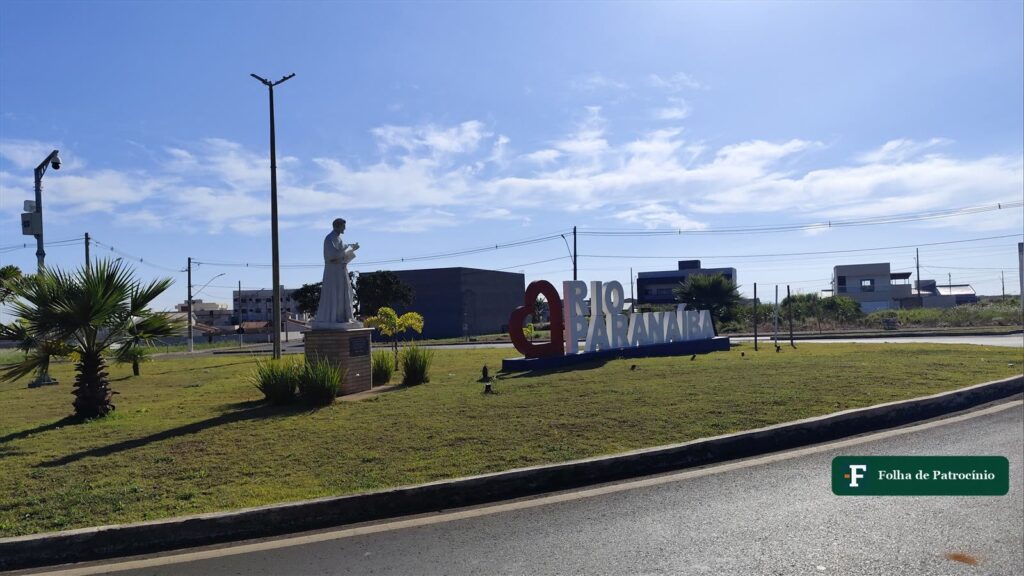 Trevo de Rio Paranaiba, cidade proxima ao trecho onde a carreta tomba na BR-354
