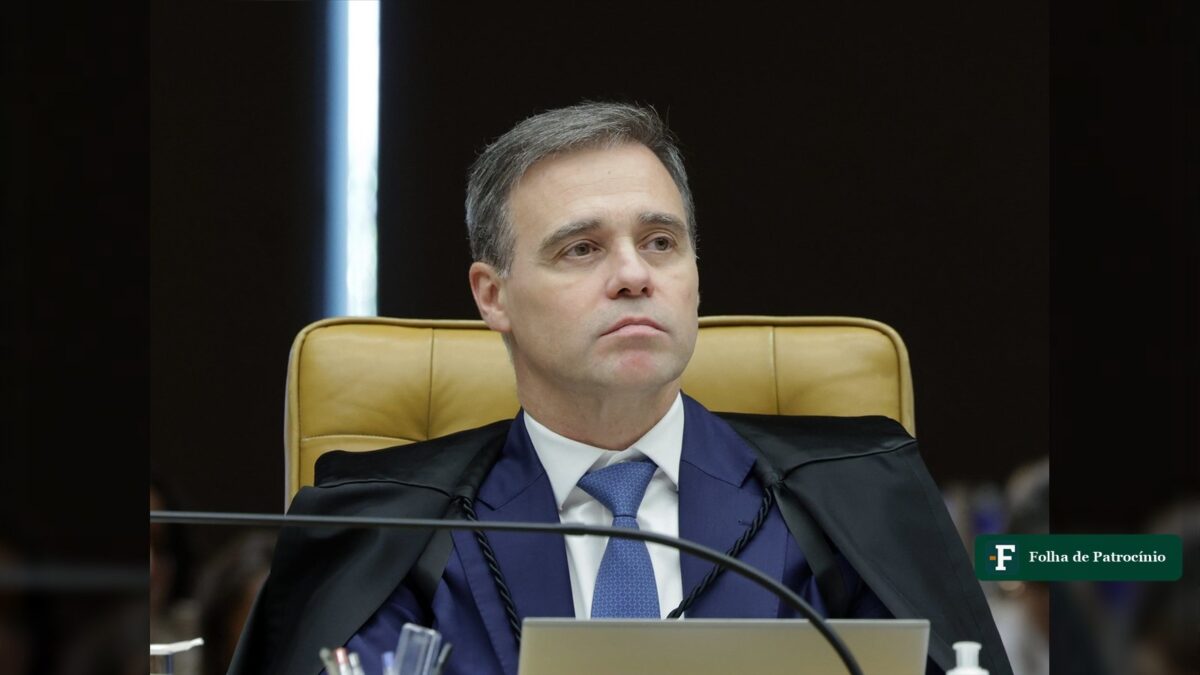 Mendonça e Fux dizem à PF que não conseguem abrir celular de Vorcaro