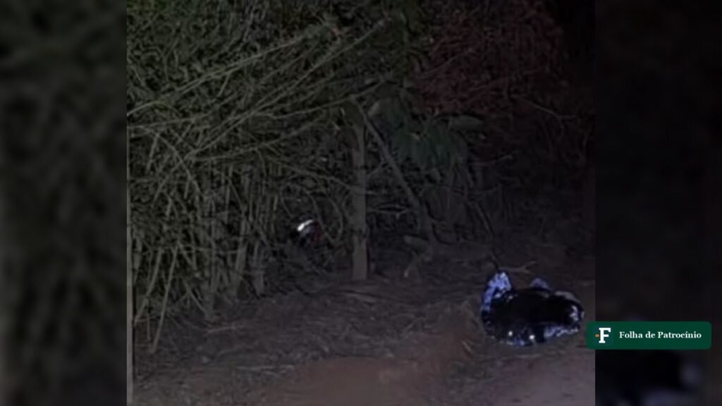 Estrada vicinal à noite em Carmo do Paranaíba onde morreu Oseias Rodrigues Pereira