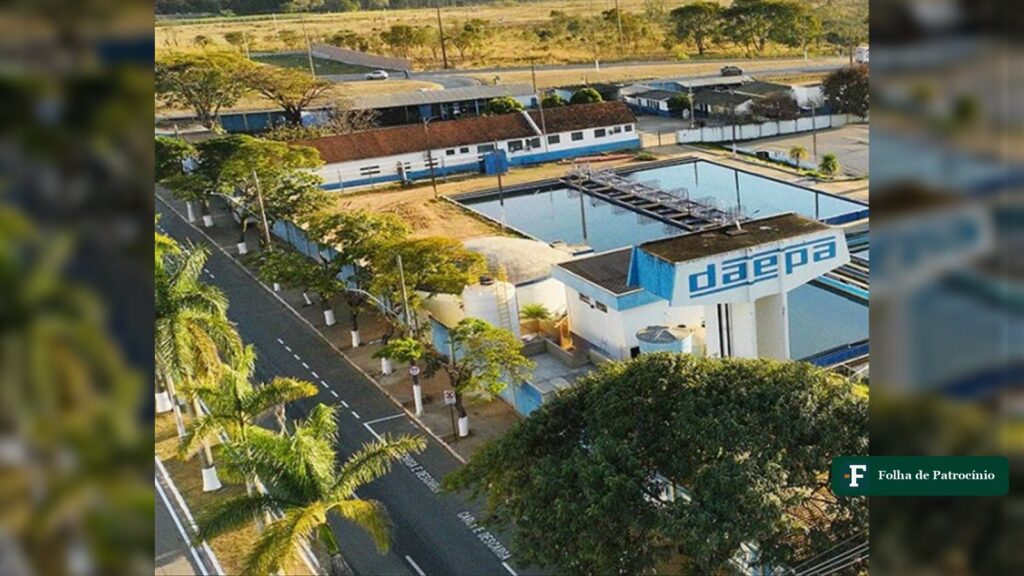 Vista aérea da estação de tratamento do DAEPA em Patrocínio, sistema que vai receber a água da nova barragem