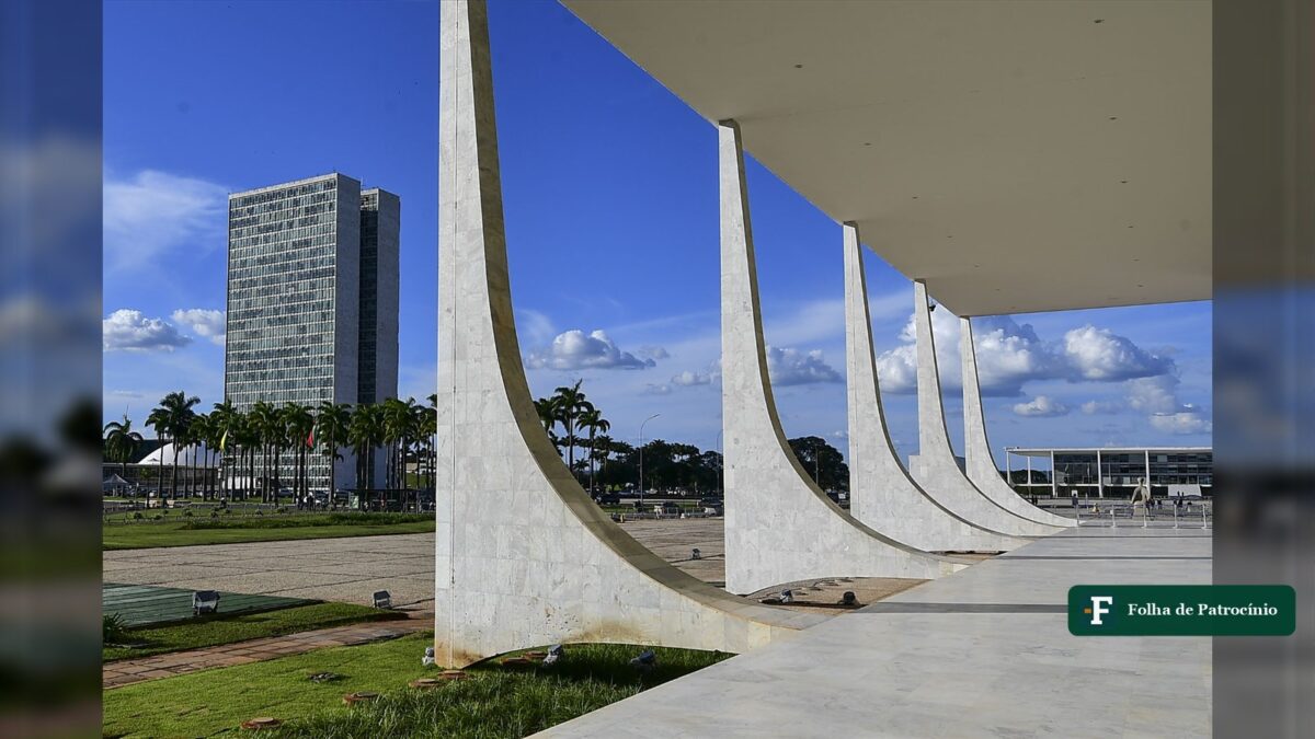 Fachin assume relatoria do caso Moraes e afasta Mendonça
