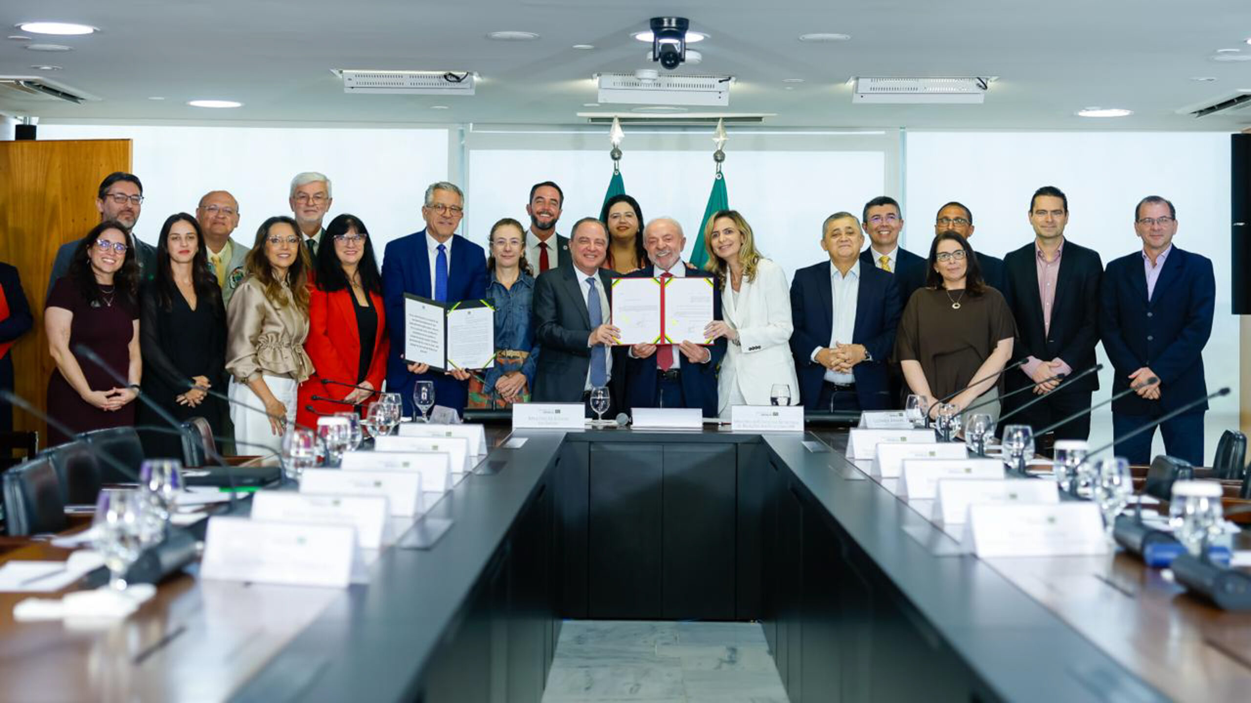 Presidente Lula durante pesquisa Datafolha por região sobre a corrida presidencial de 2026