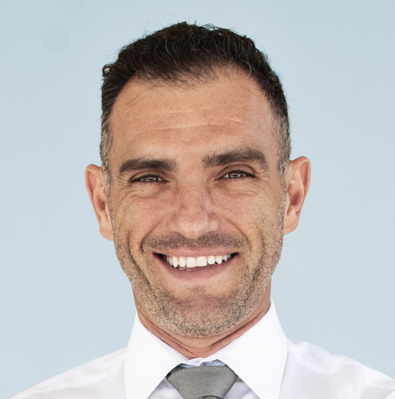 Retrato oficial de Nikolas Elias, que presidiu a sessao em que os projetos de Ricardo Balila foram devolvidos