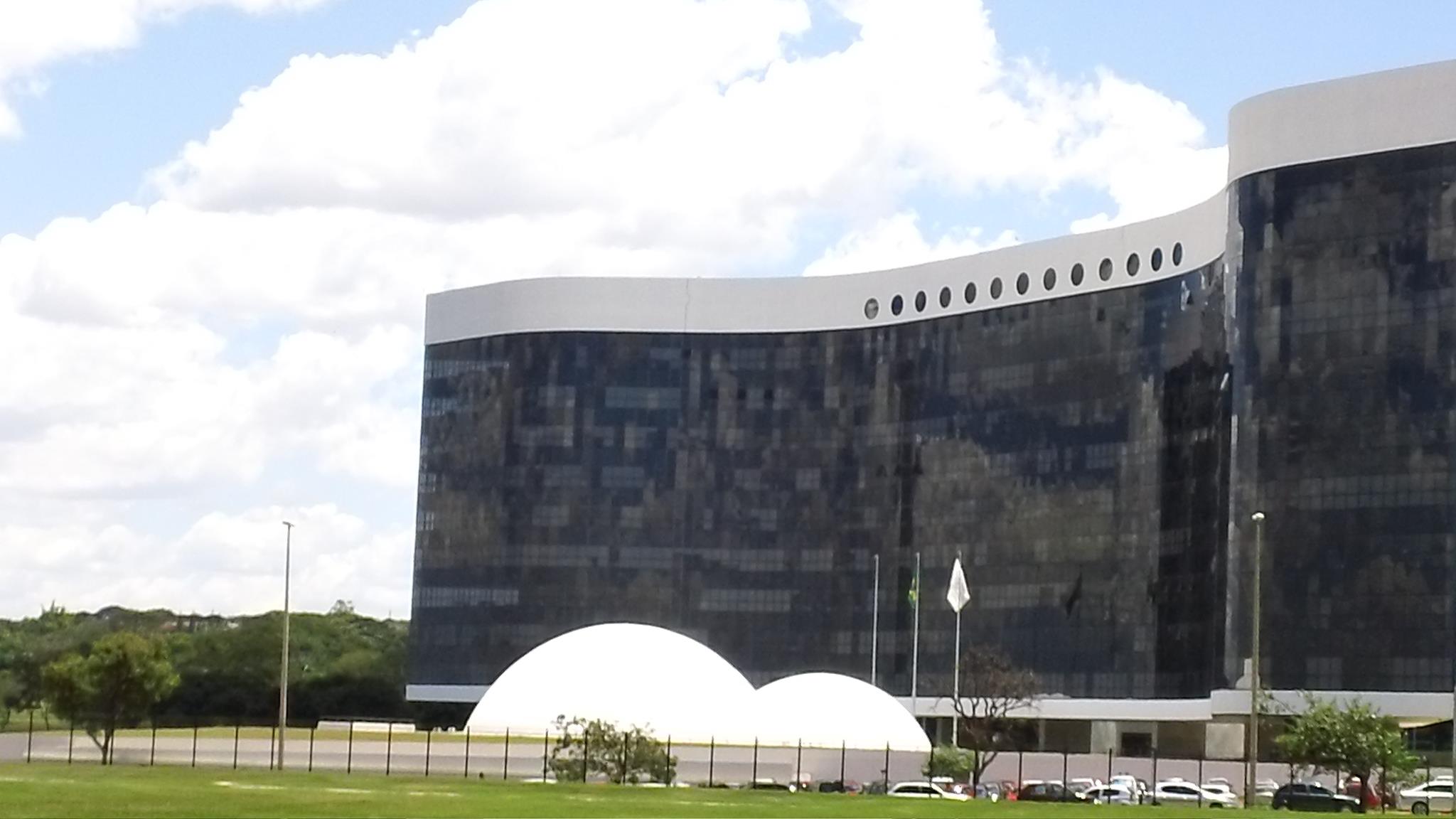 Sede do Tribunal Superior Eleitoral (TSE), em Brasília, onde tramita a ação de Flávio Bolsonaro