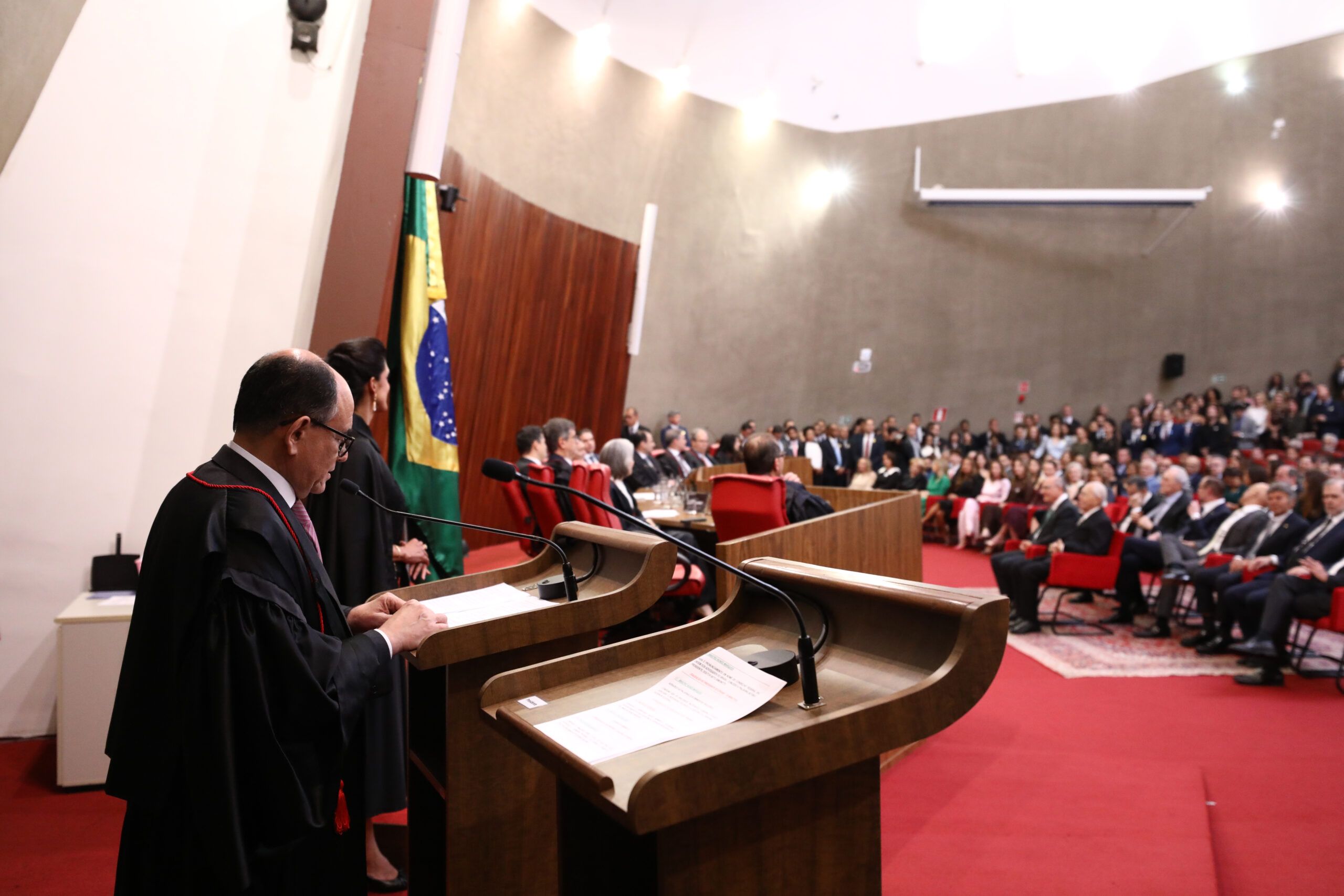 Plenário do TSE na posse de Kassio Nunes Marques, que critica o TSE paralelo