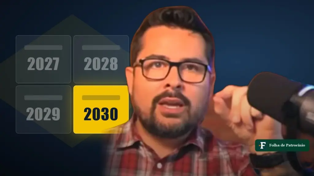 Paulo Figueiredo ao microfone diante de calendário com 2030 em destaque, sobre as eleições antes de 2030