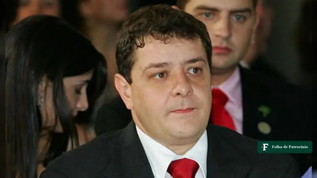 Lulinha, filho do presidente Lula, cujo endereço em procuração foi citado no debate da Globo