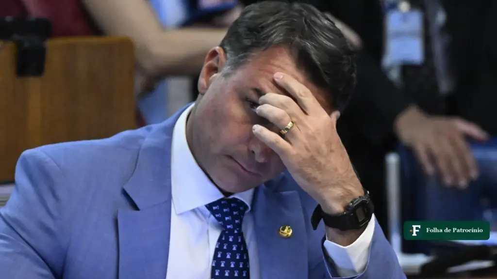 Anulação da eleição: Flávio Bolsonaro no plenário do Senado