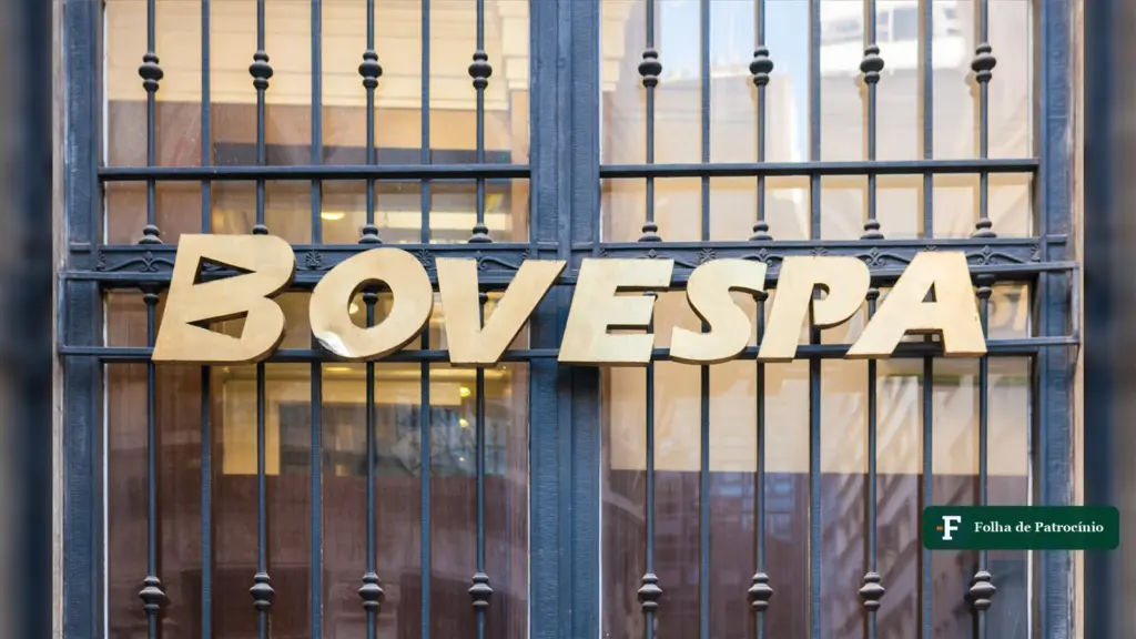 Letreiro da antiga Bovespa no centro de São Paulo; o Ibovespa desde a reeleição acumula queda de 16,6%