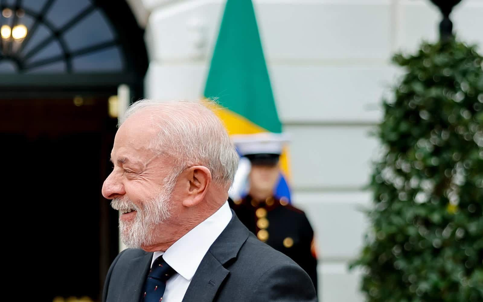 Lula sorri durante encontro na Casa Branca, em maio de 2026