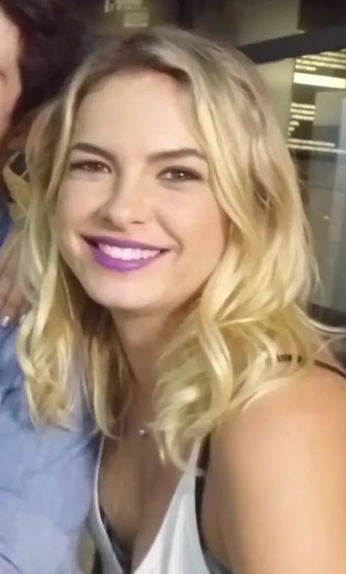 Lua Blanco sorrindo em 2017, em foto usada na matéria sobre a morte de Lua Blanco