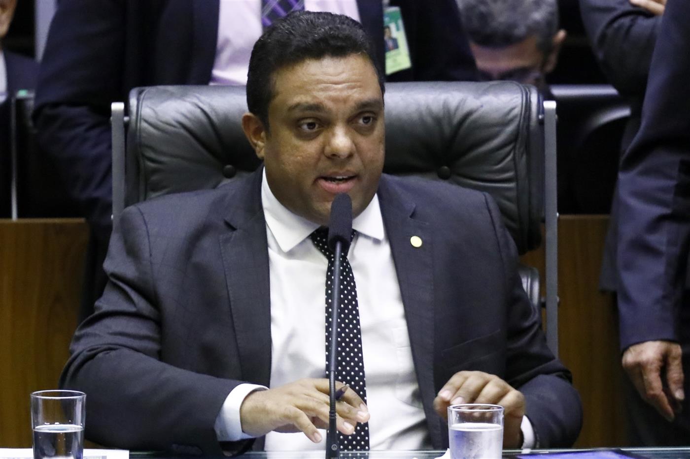 Otoni de Paula discursa na tribuna do plenário da Câmara dos Deputados em 2019