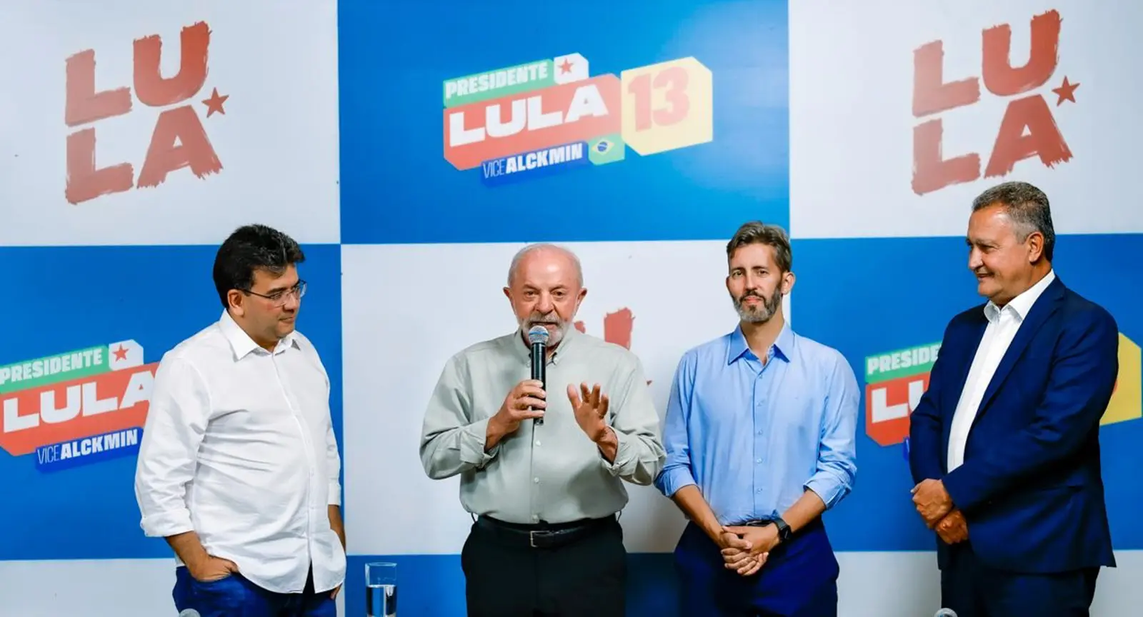 Lula fala à imprensa em 6 de outubro de 2026, em foto que ilustra a pesquisa Palver do segundo turno
