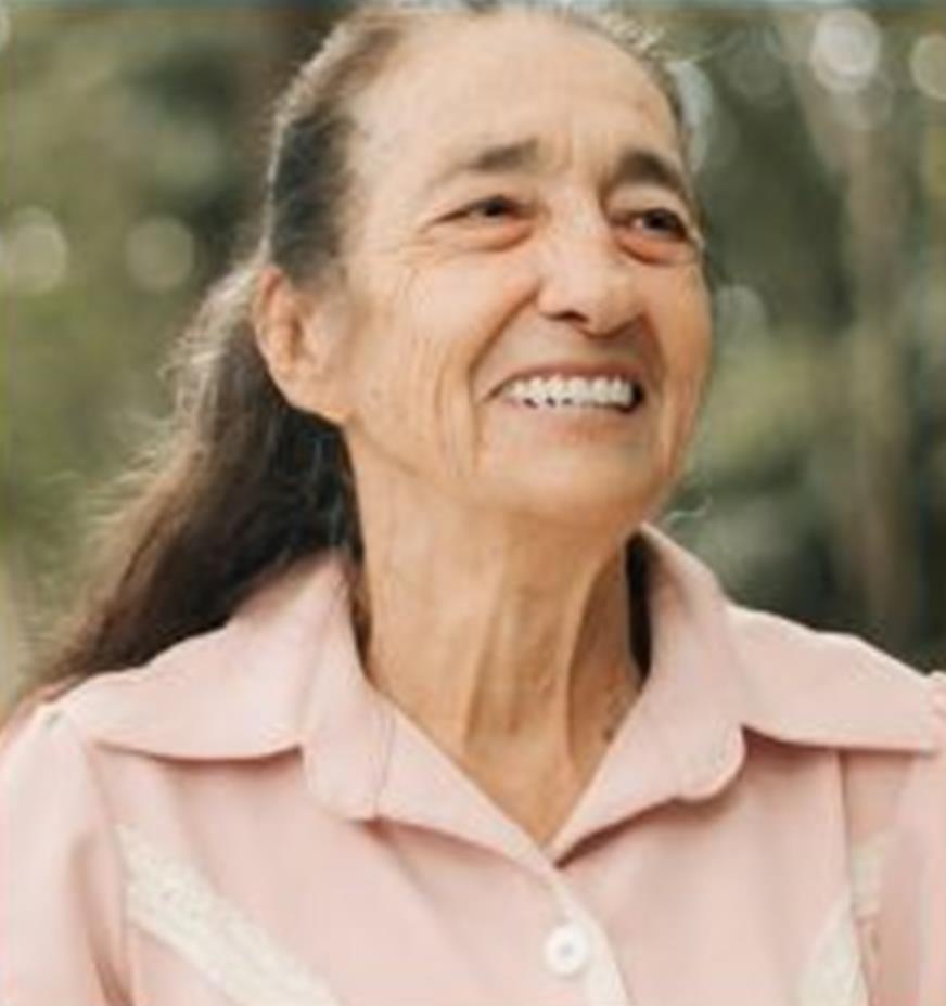 Laura Marques de Morais, aos 76 anos, em foto divulgada pela funerária com a nota de falecimento