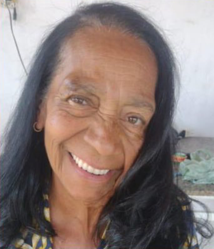 Almerinda Maria de Jesus sorrindo, em foto divulgada pela Funerária Nova Aliança