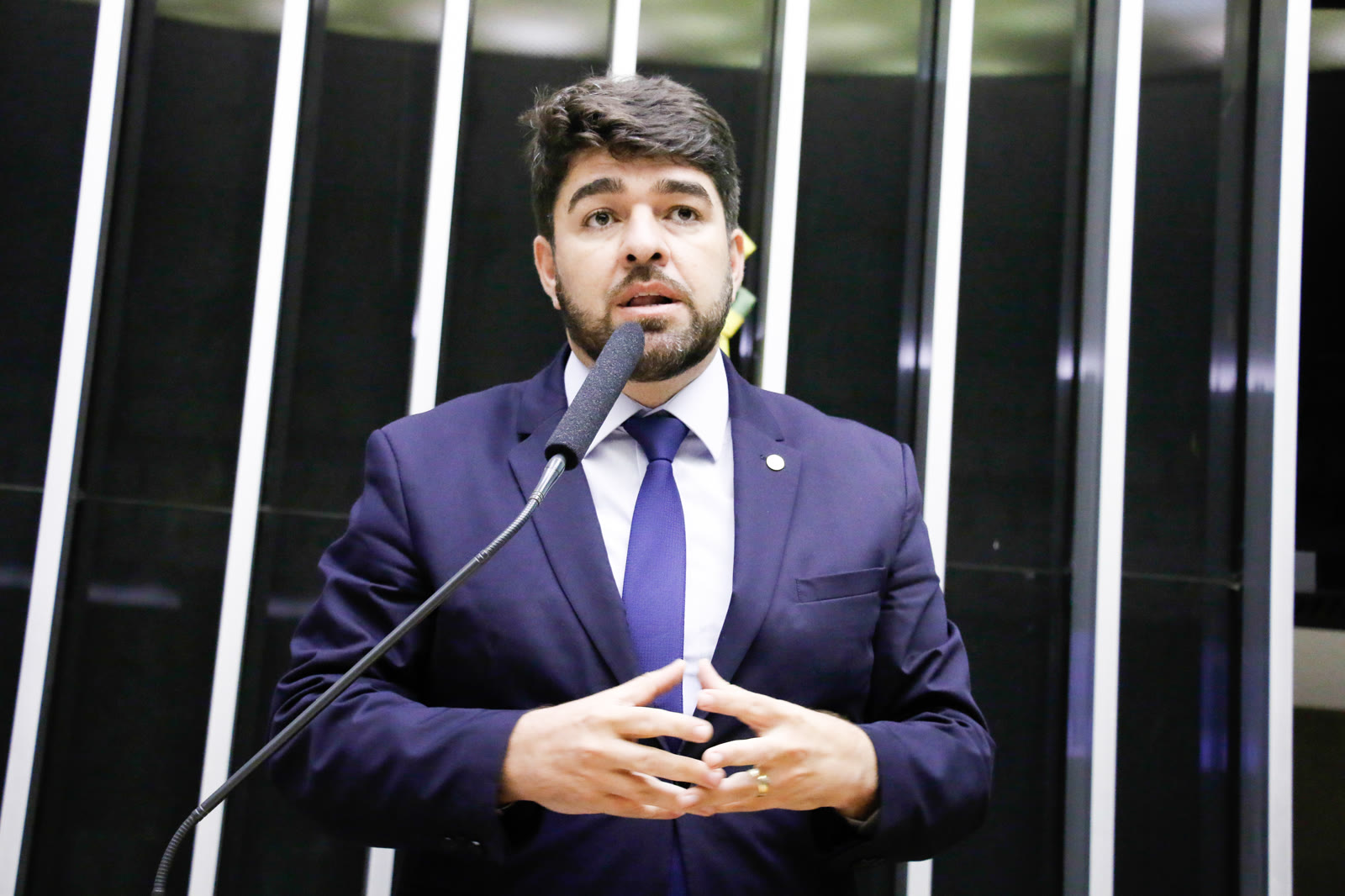 Reunião do PL: o deputado Zé Vitor, presidente do PL em Minas, discursa no plenário da Câmara dos Deputados