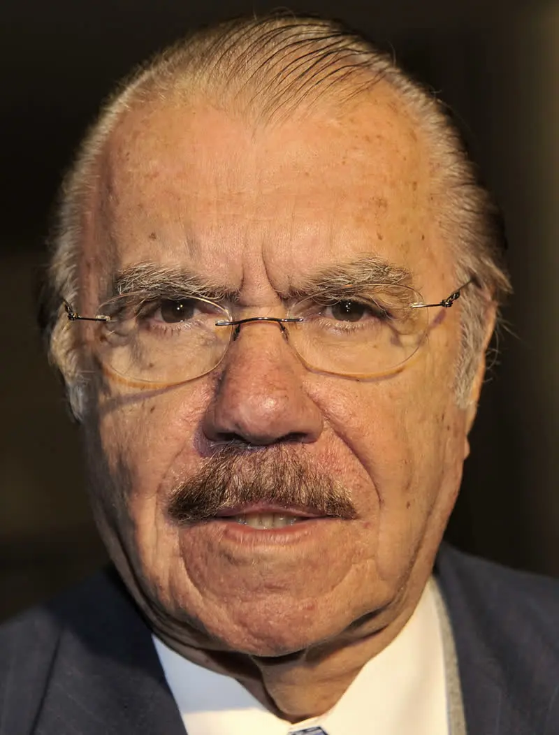 Retrato do ex-presidente José Sarney, que está estável após cirurgia