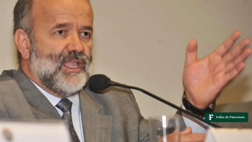 João Vaccari Neto, ex-tesoureiro do PT, fala em audiência: Vaccari na Itália é o tema da reportagem