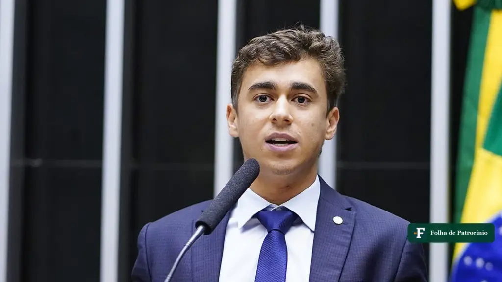 Nikolas Ferreira discursa na tribuna da Câmara, deputado do vídeo de Nikolas na véspera do segundo turno