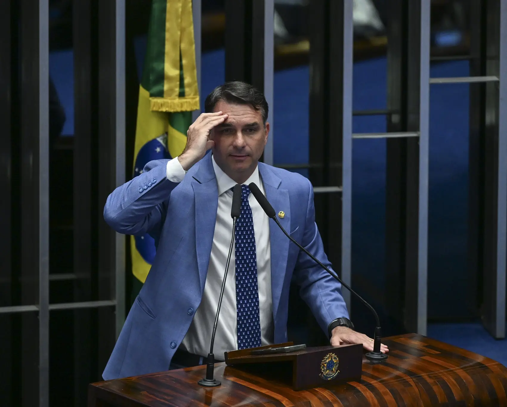 Votação na Austrália: Flávio Bolsonaro discursa na tribuna do Senado