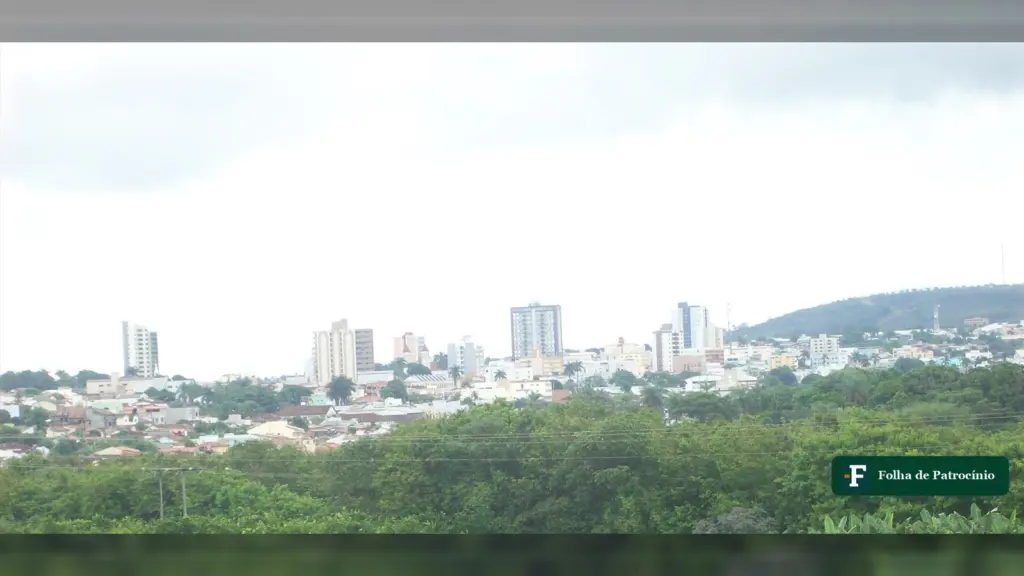 Workshop de turismo em Patrocínio: vista aérea da região central da cidade, em foto de arquivo